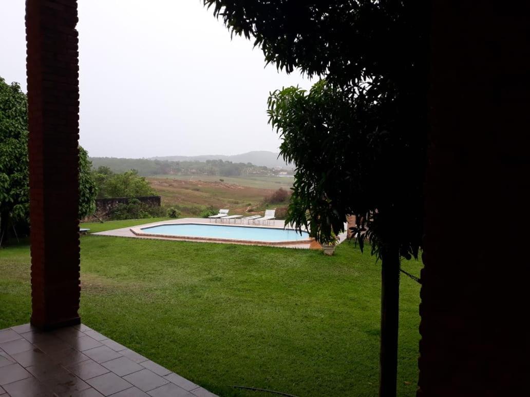 Chacara Charbella Villa Tres Ranchos Bagian luar foto